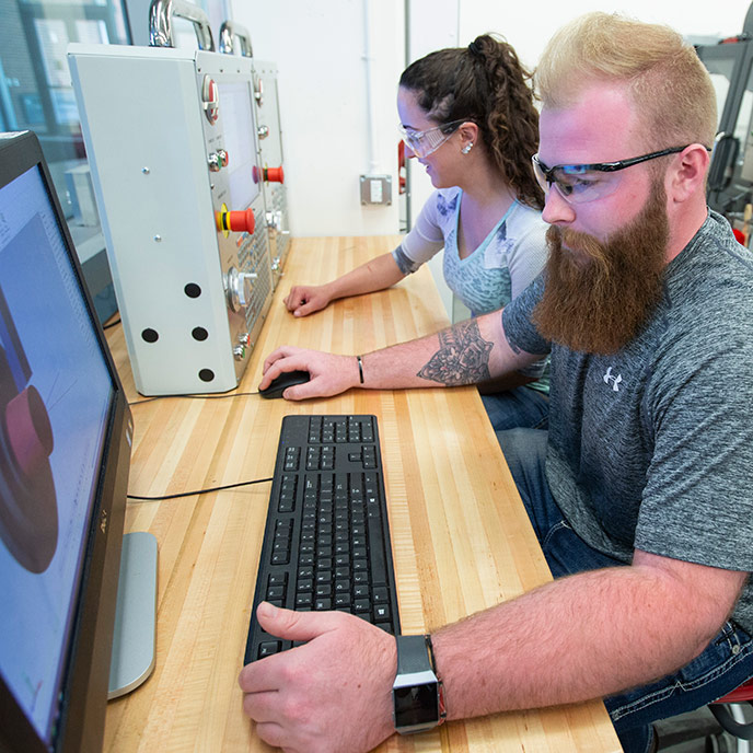 students working in industrial technology laboratory